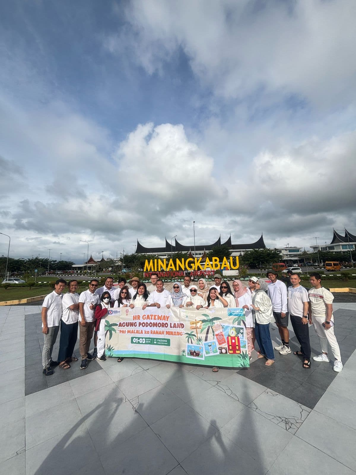 Tour Organizer Domestik & Internasional